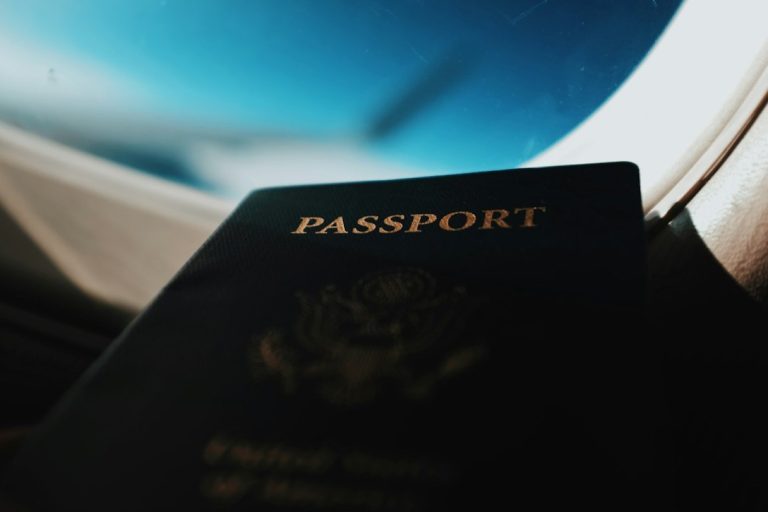 Renouvellement de titre de séjour en France