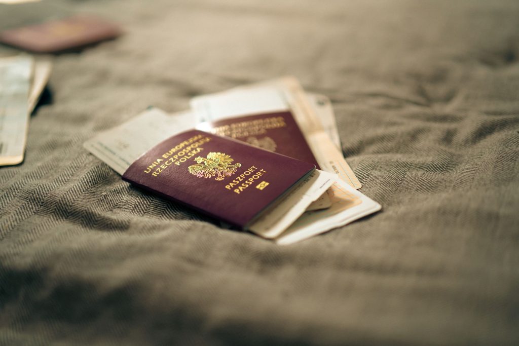 La Belgique durcit l&rsquo;accès au marché du travail pour les étrangers : un tournant pour les expatriés